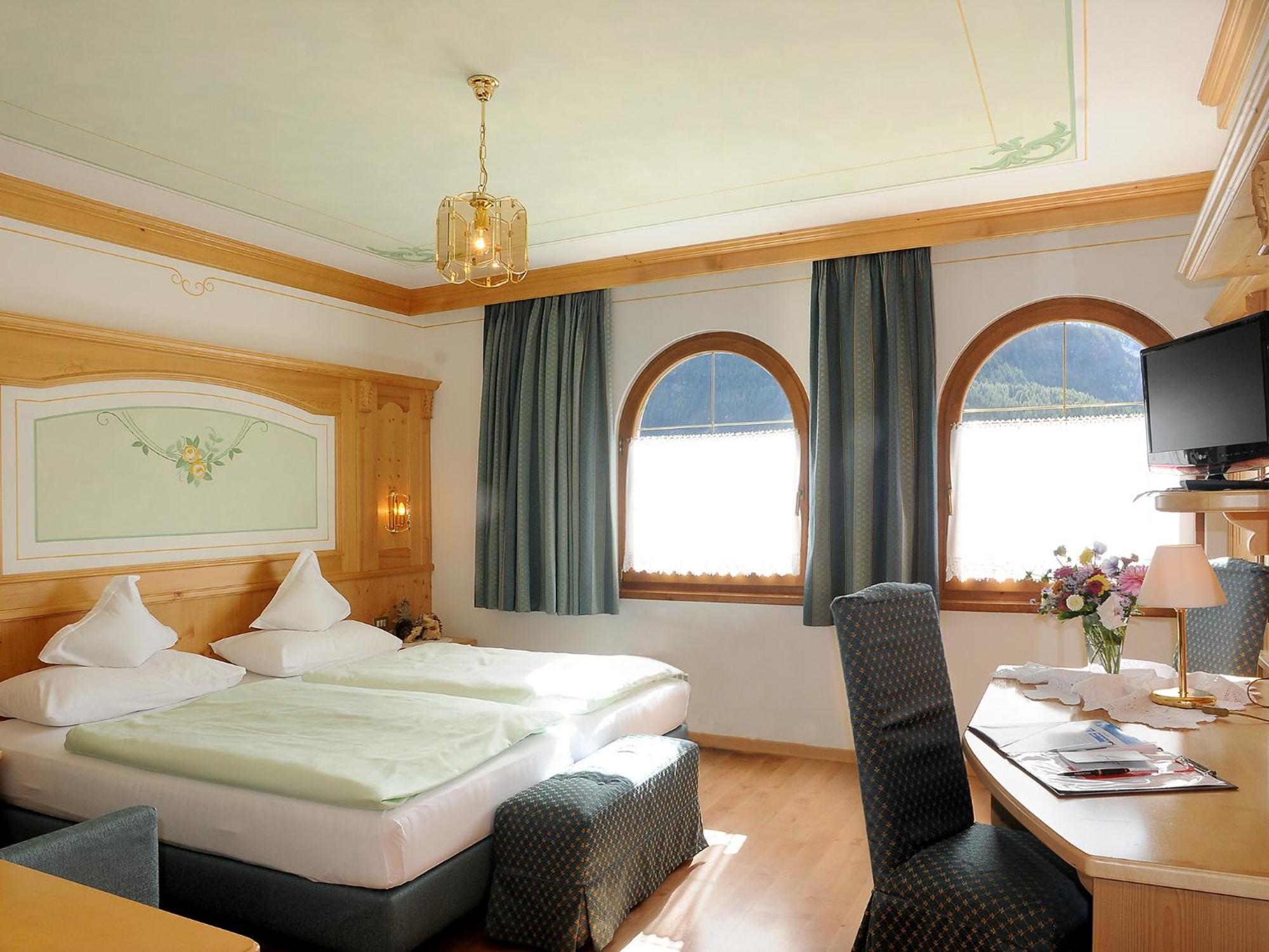 Hotel Cesa Padon Arabba Exterior photo